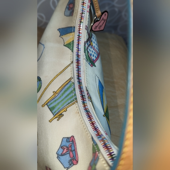 Dooney & Bourke Y2K Beach Small Bucket Bag W/ Rainbow Zipper EUC - Picture 7 of 14